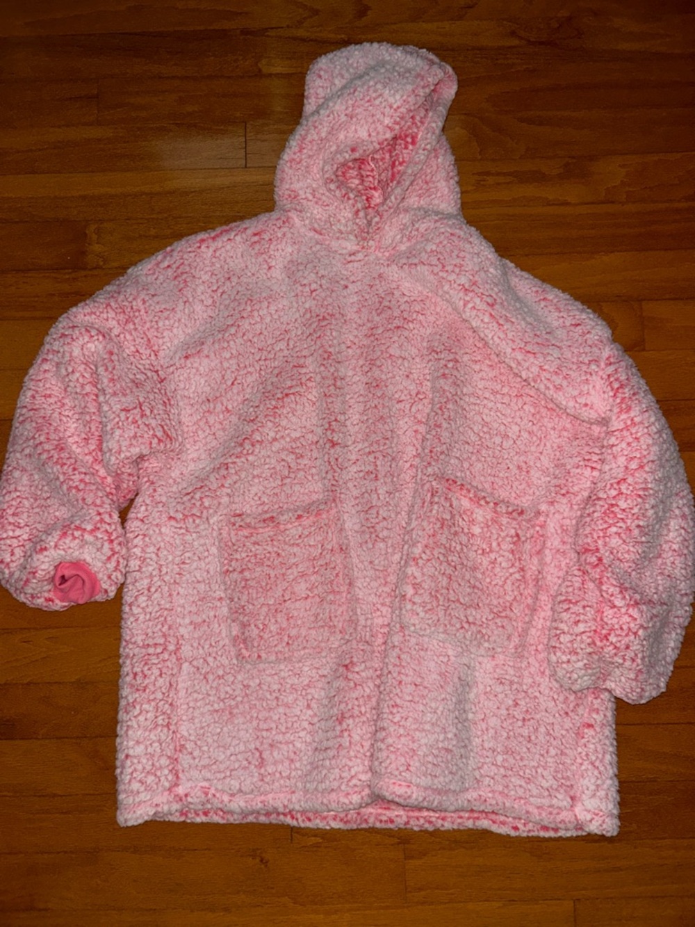 Plush Pink Wearble Blanket